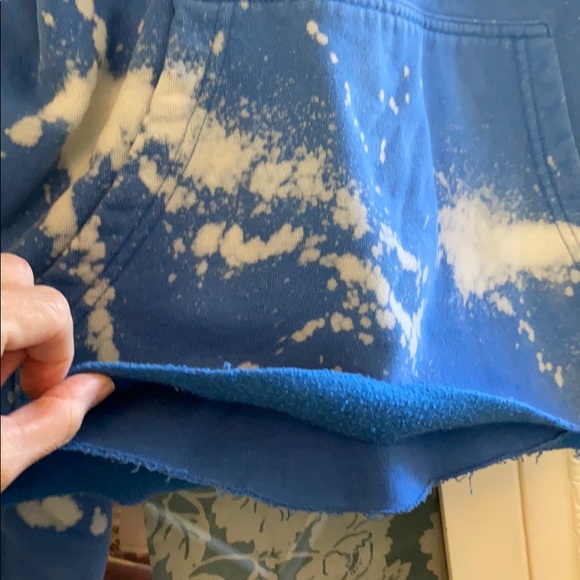 The North face bleached dyed crop hoodie Large - Picture 2 of 4